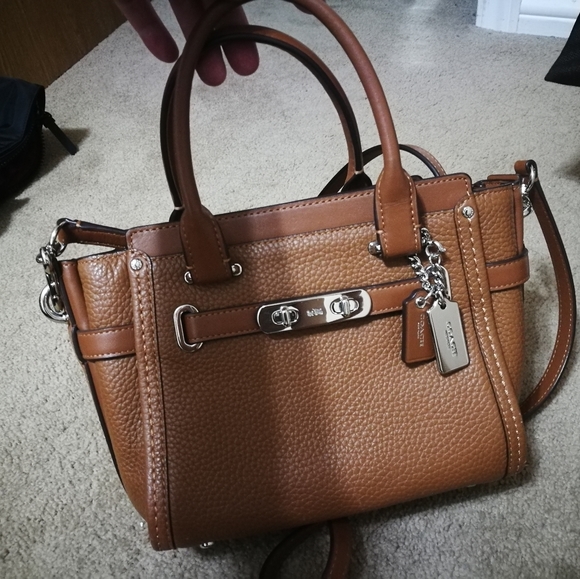 coach swagger 21 - Picture 2 of 3